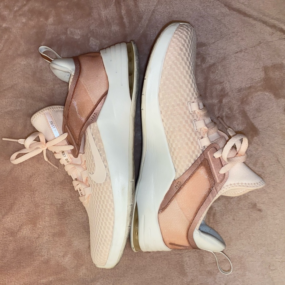 Nike Air